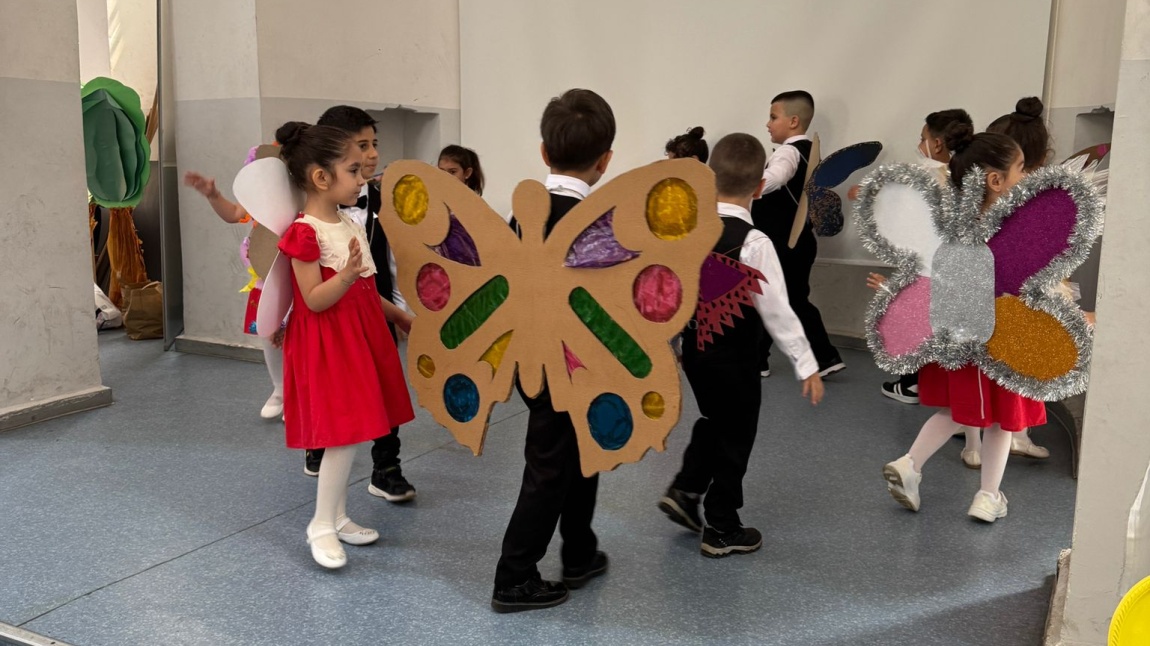 “Butterfly Magazine” E-Twinning Projemiz Başarıyla Tamamlandı!